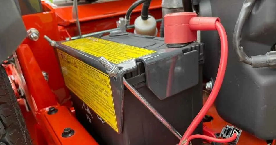 battery in a lanw mower